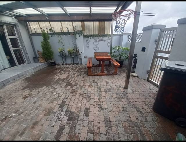 3 BEDROOM HOUSE FOR SALE IN WOODLANDS